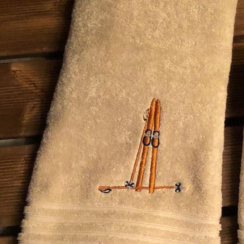 Ski håndklær Sandfarget. 