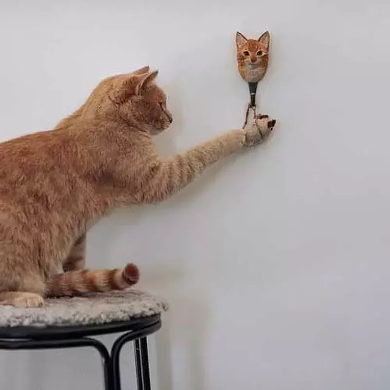 Håndspikket knagg - Katt