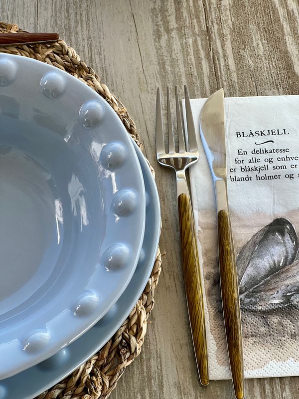 Fiskeservise Middagstallerken. Lyseblå